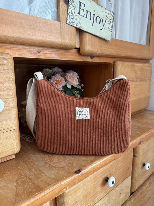 MAJA Crossbody Bag Cord zimt
