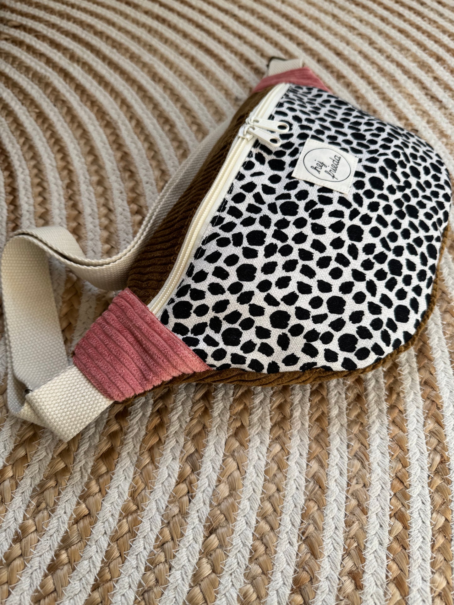 HEDI Hipbag Colorblock Cord Leo/oliv/rosa