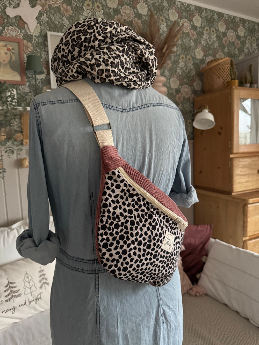 FRIEDA Hipbag Colorblock Leo/Cord altrosa