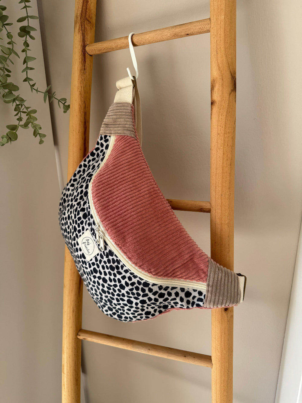 FRIEDA Hipbag Colorblock Leo/rosa/beige