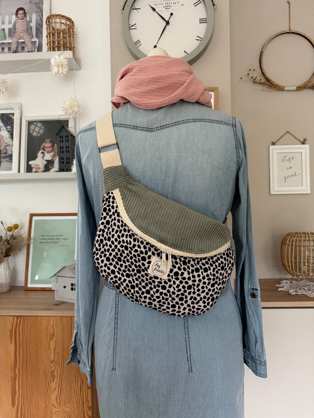 FRIEDA Hipbag Colorblock Leo/Cord salbei