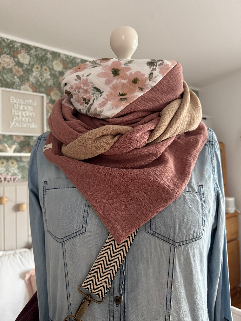 HANNA Musselintuch XL Colorblocking altrosa/Blumen/beige