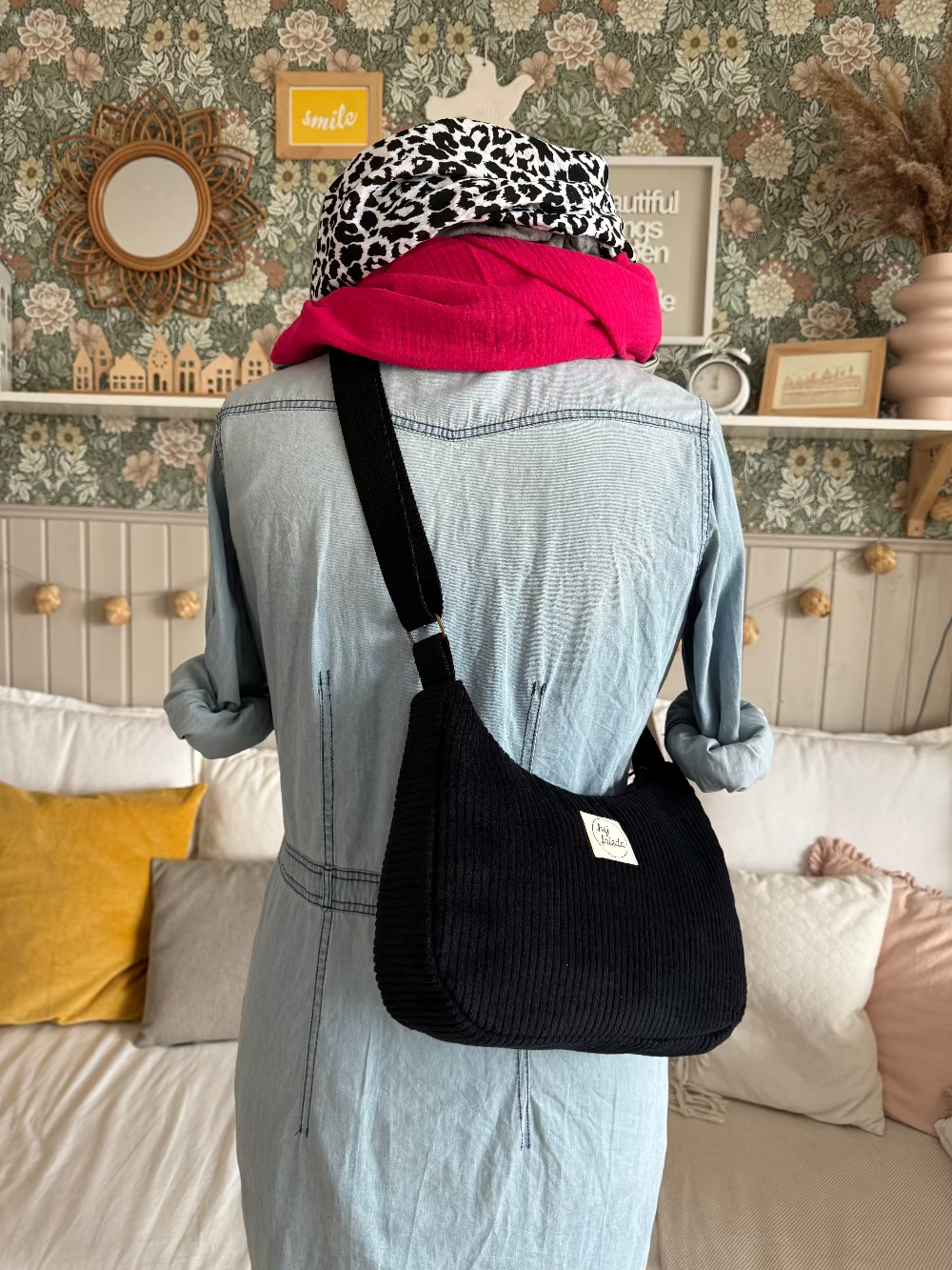 MAJA Crossbody Bag Cord schwarz