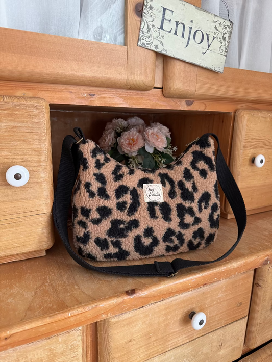 MAJA Crossbody Bag Teddy Leo karamell