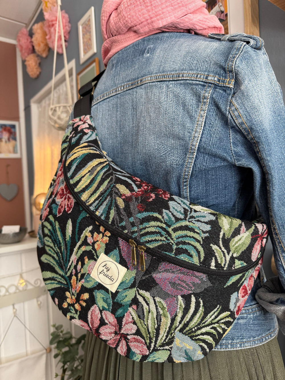 ALMA XL-Bauchtasche FALL FLOWERS