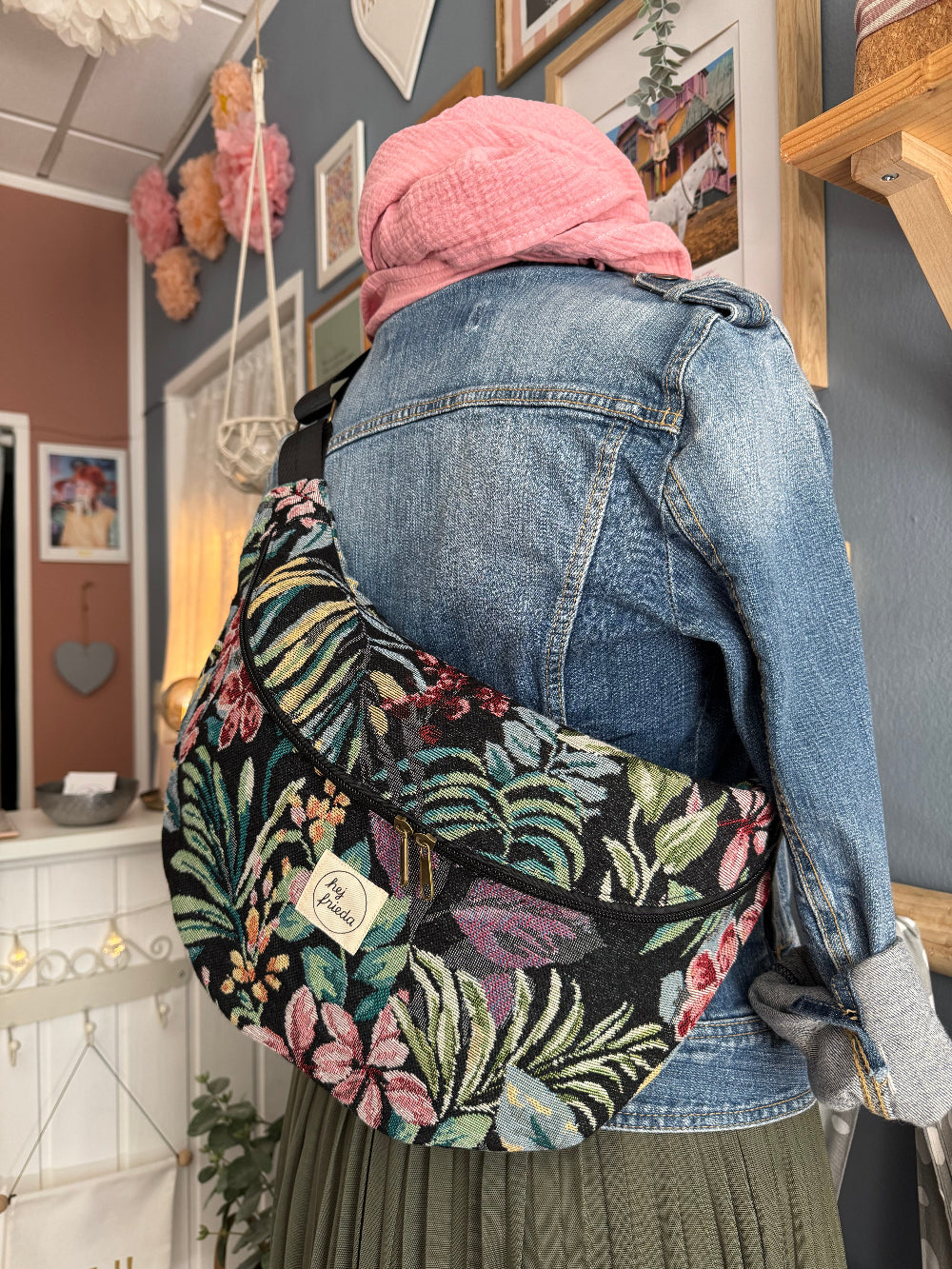 ALMA XL-Bauchtasche FALL FLOWERS