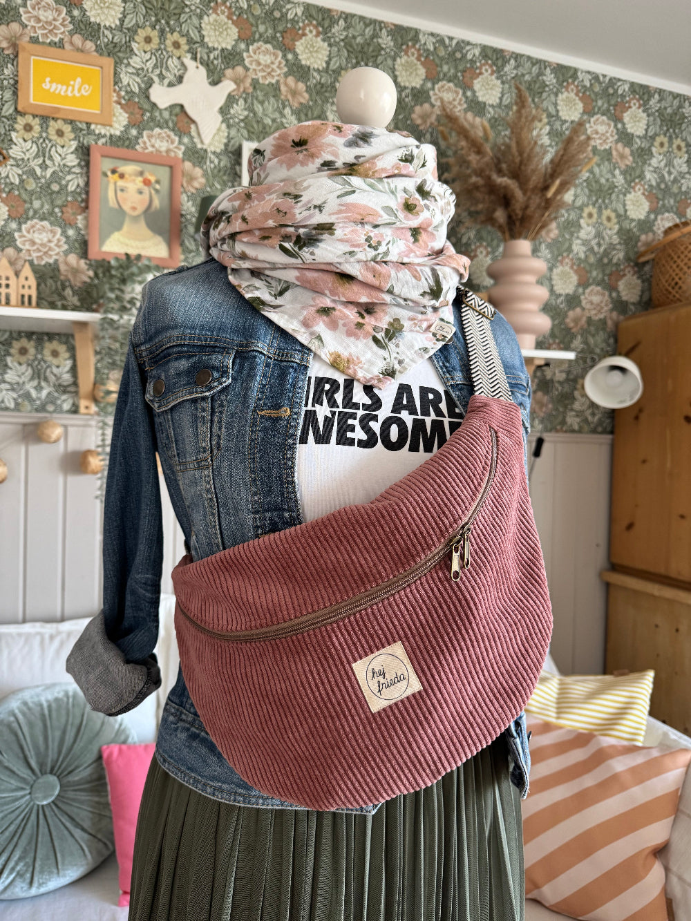 ALMA XL-Bauchtasche Cord Altrosa