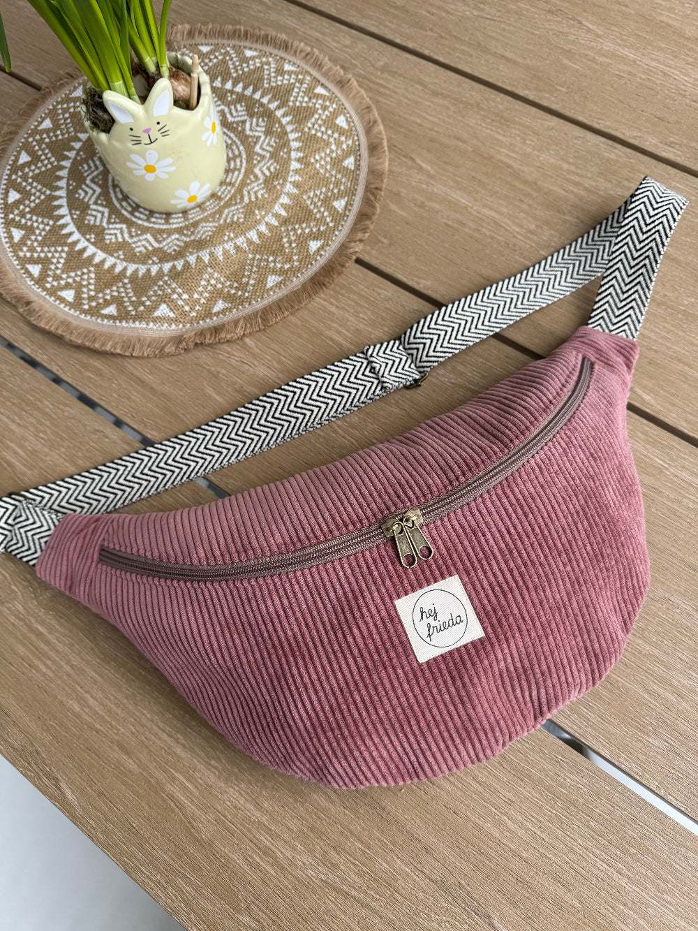 ALMA XL-Bauchtasche Cord Altrosa
