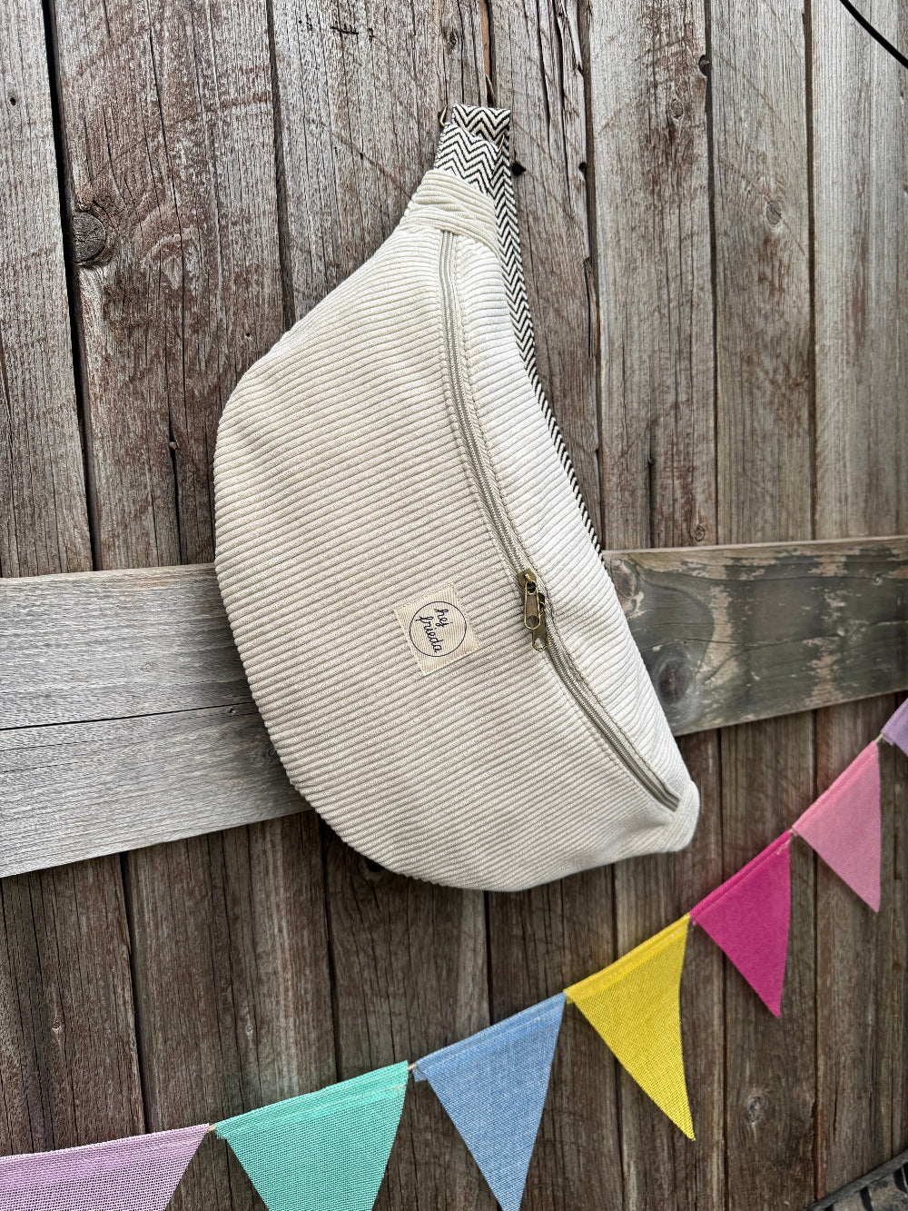 ALMA XL-Bauchtasche Cord Creme