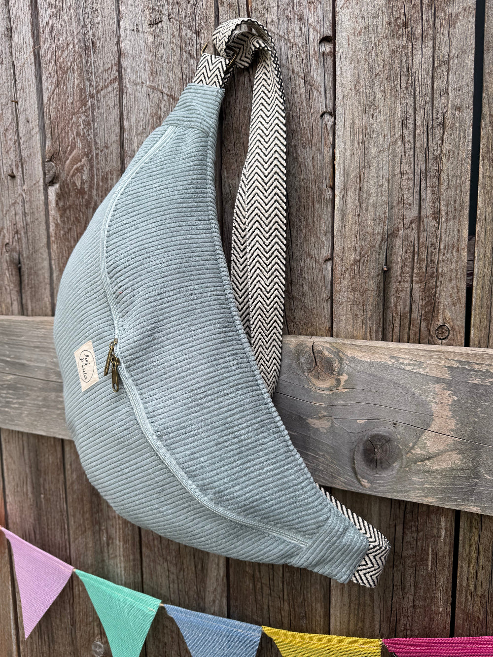 ALMA XL-Bauchtasche Cord Jade