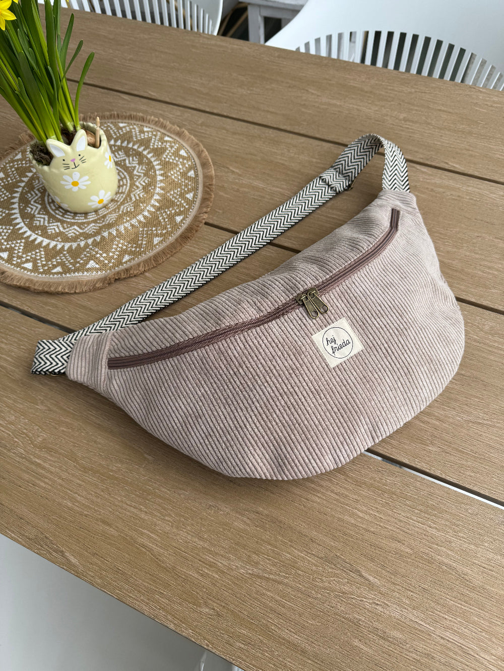 ALMA XL-Bauchtasche Cord Sandbeige