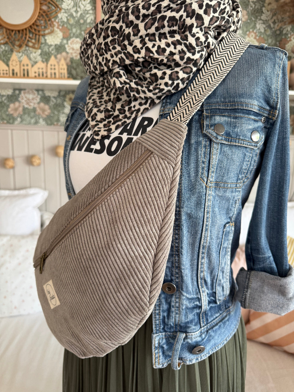 ALMA XL-Bauchtasche Cord Taupe