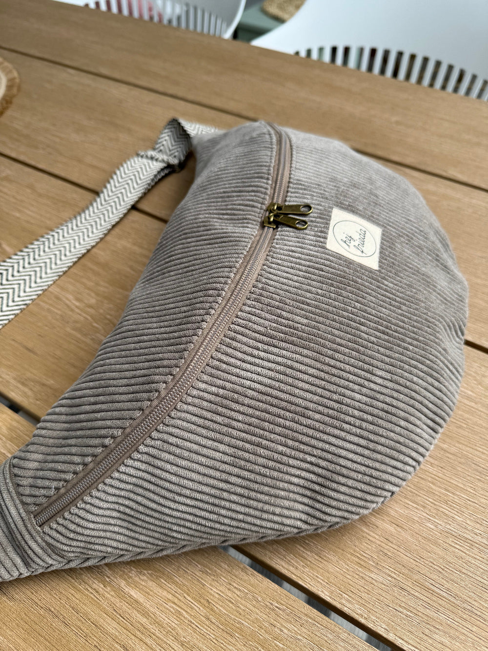 ALMA XL-Bauchtasche Cord Taupe