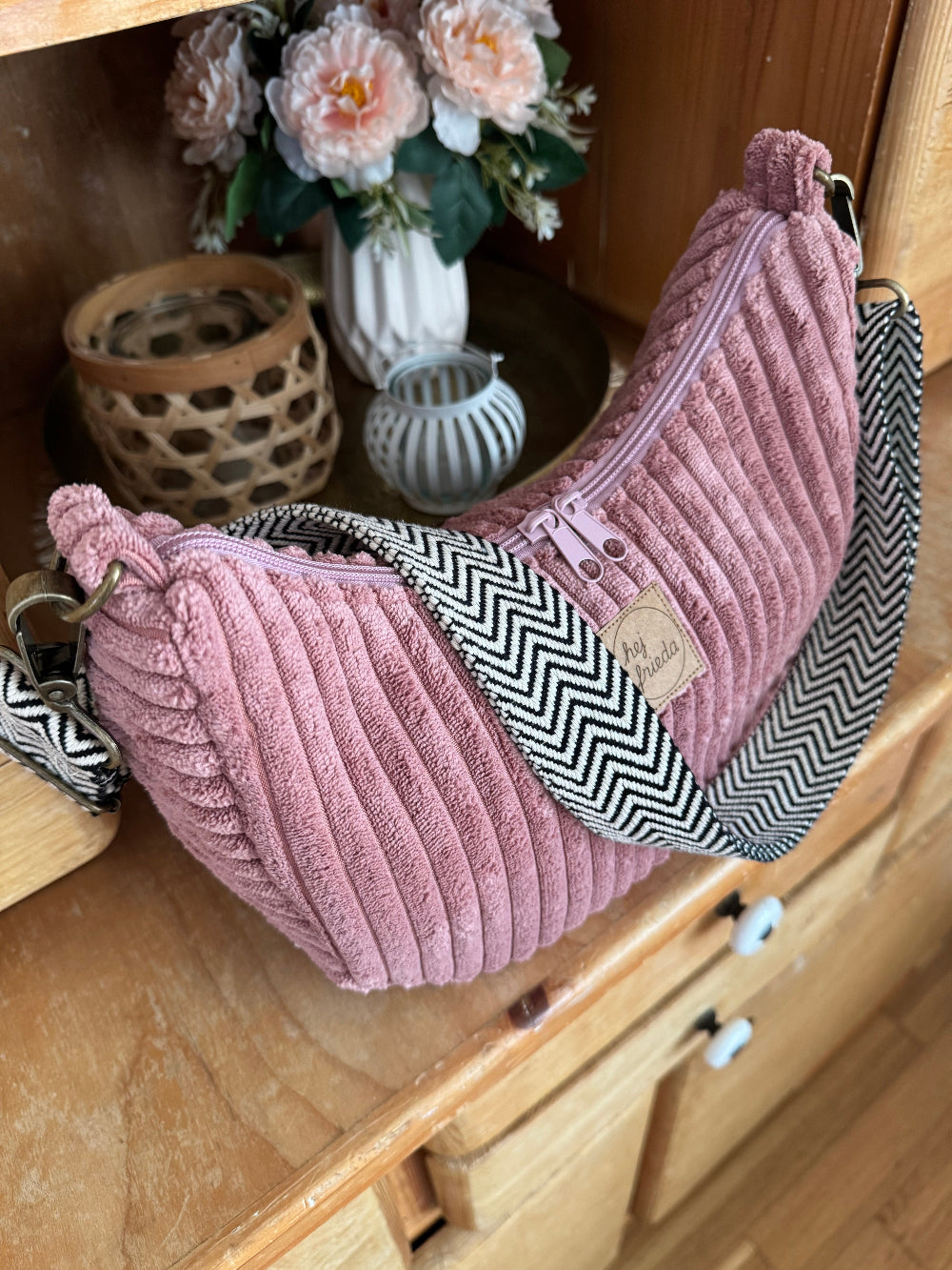CLEO Moonbag Breitcord Rosa