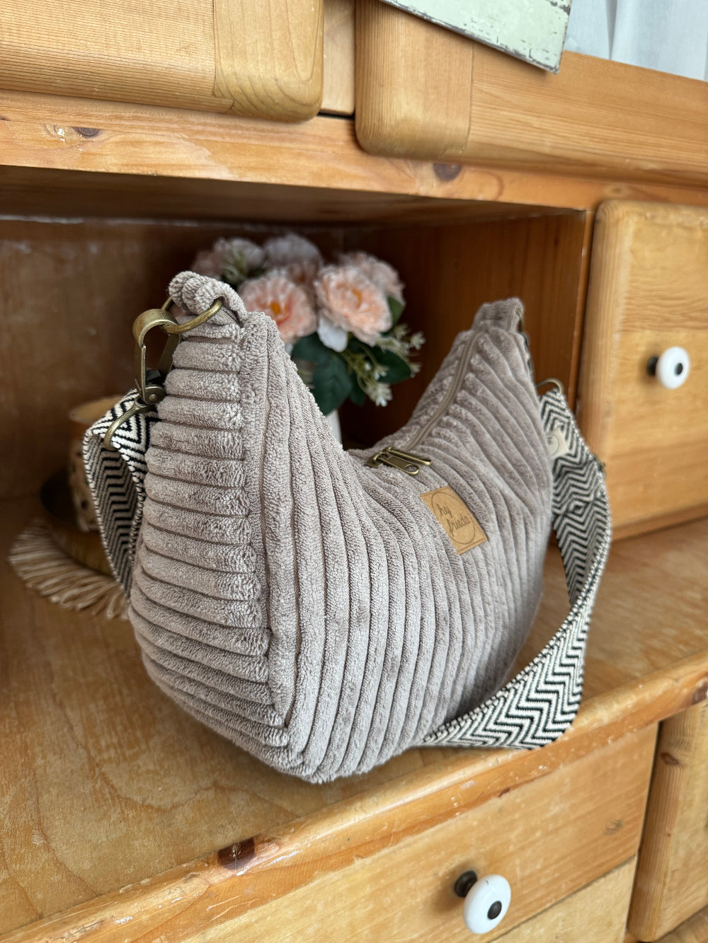 CLEO Moonbag Breitcord Sand