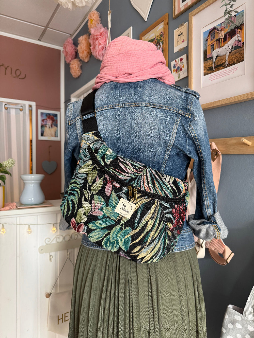 FRIEDA Hipbag FALL FLOWERS