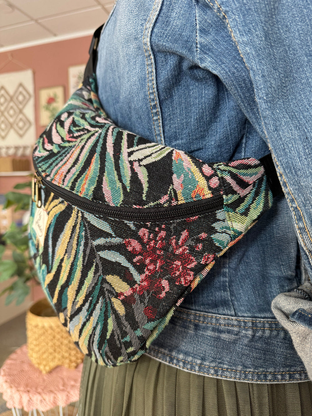 FRIEDA Hipbag FALL FLOWERS