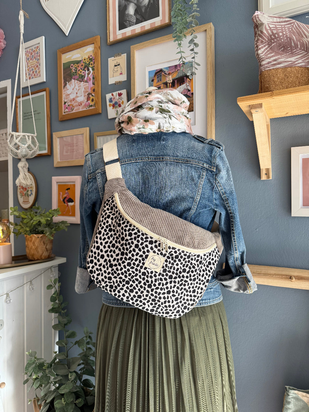 FRIEDA Hipbag Colorblock Leo/Cord taupe