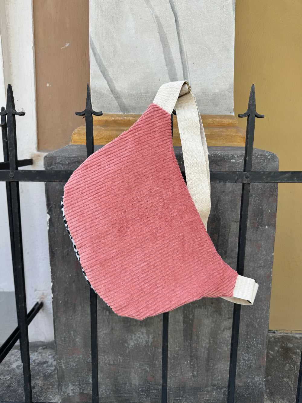 FRIEDA Hipbag Colorblock Leo/rosa/senf