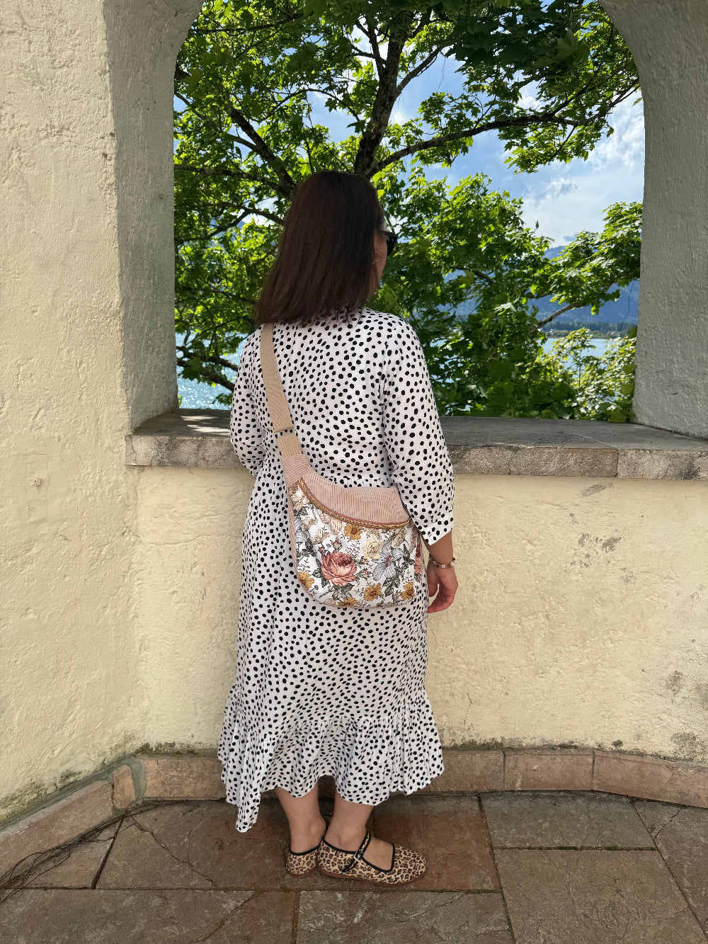 FRIEDA Hipbag Summer Flowers / Cord hellrosa