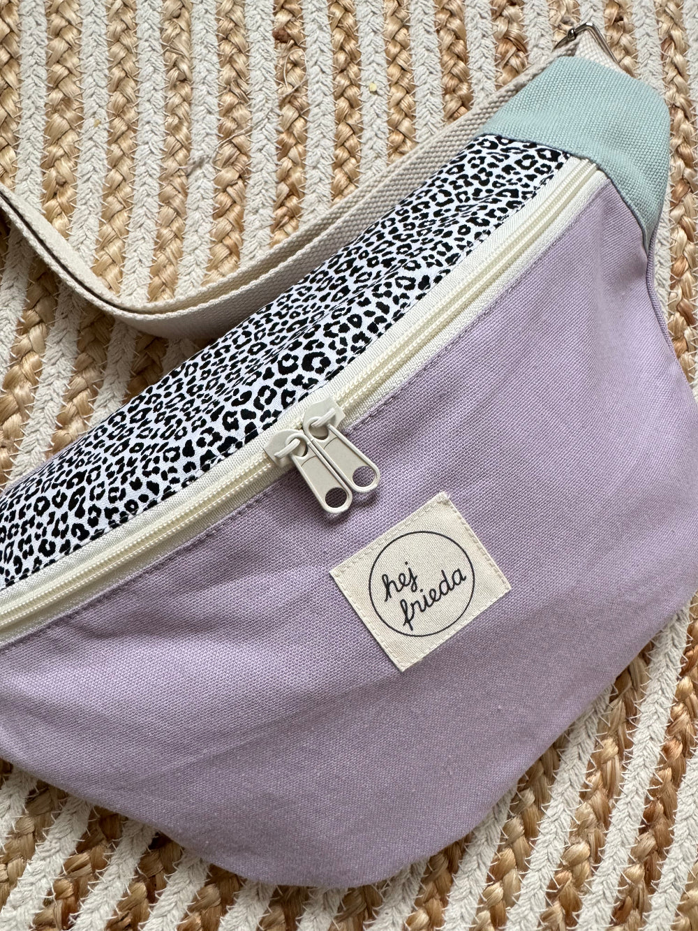 HEDI Hipbag Colorblock Canvas Leo/flieder/mint