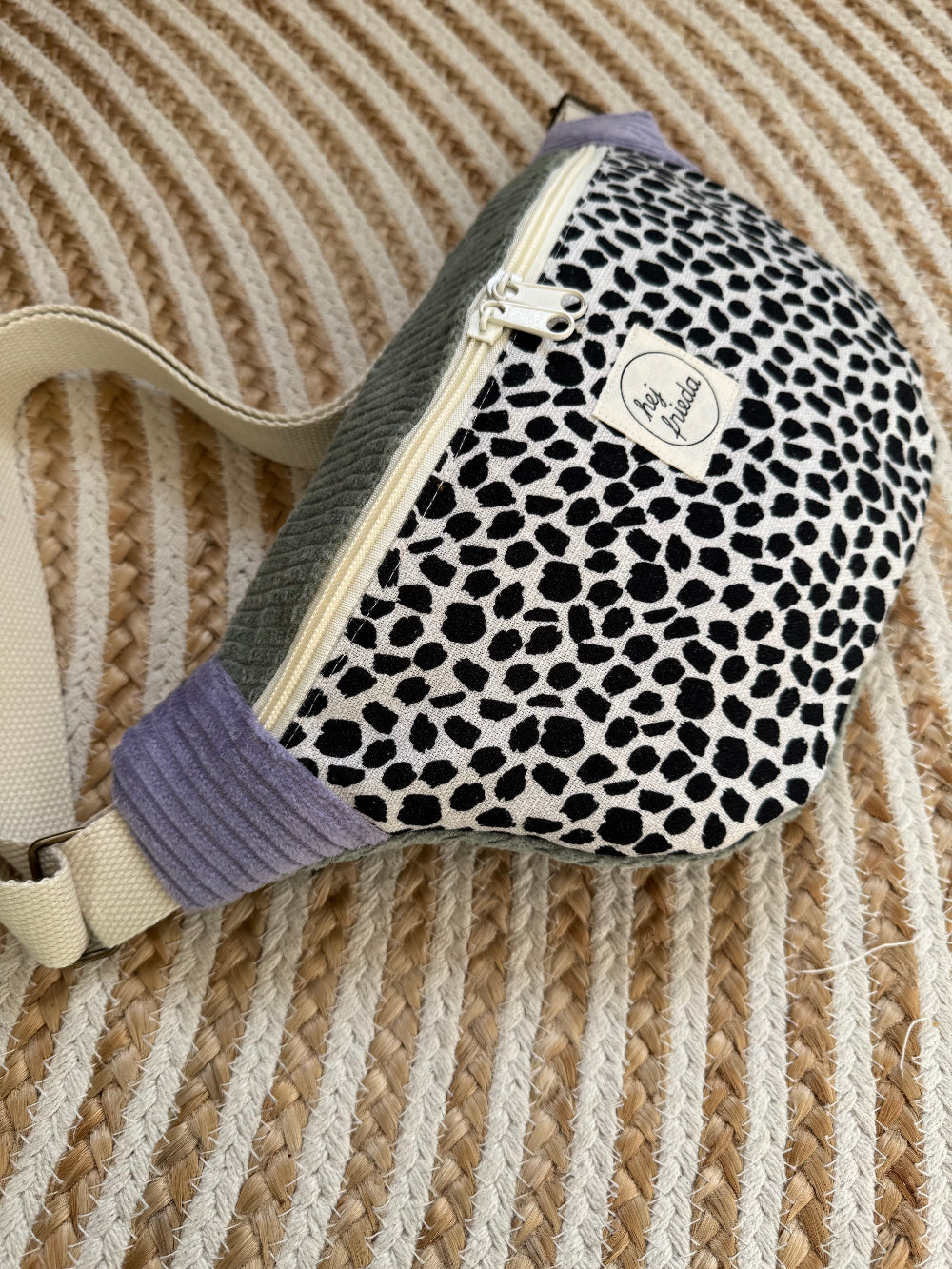 HEDI Hipbag Colorblock Cord Leo/salbei/flieder