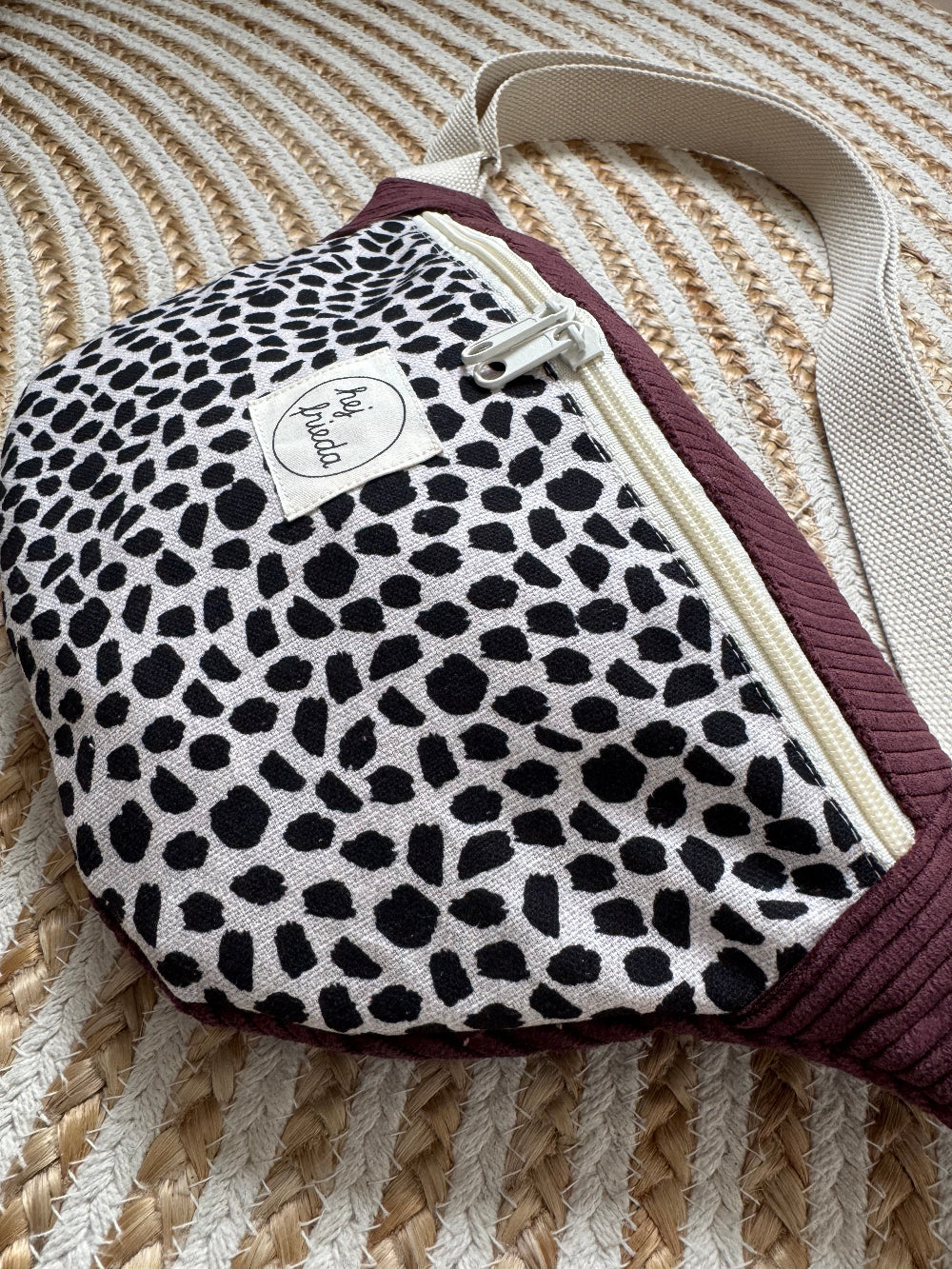 HEDI Hipbag Colorblock Cord Leo/beere