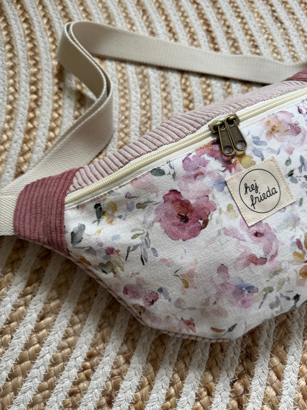 HEDI Hipbag Summer Flowers/Cord hellrosa