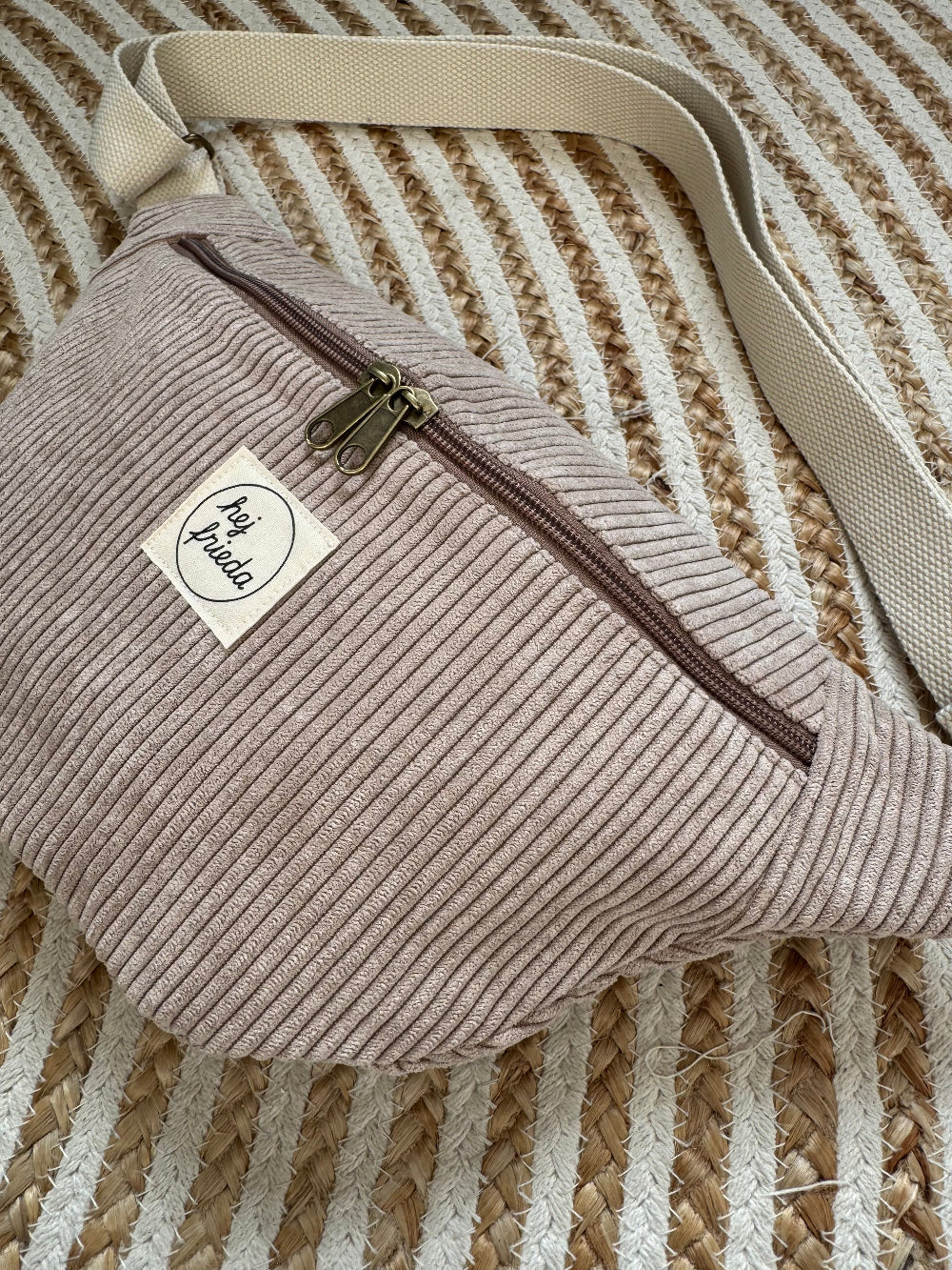 HEDI Hipbag Colorblock Cord Sandbeige