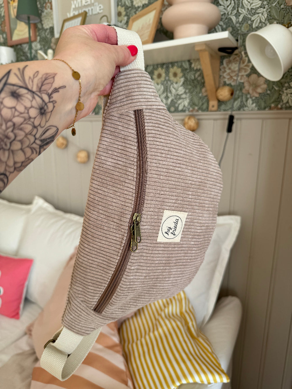 HEDI Hipbag Colorblock Cord Sandbeige
