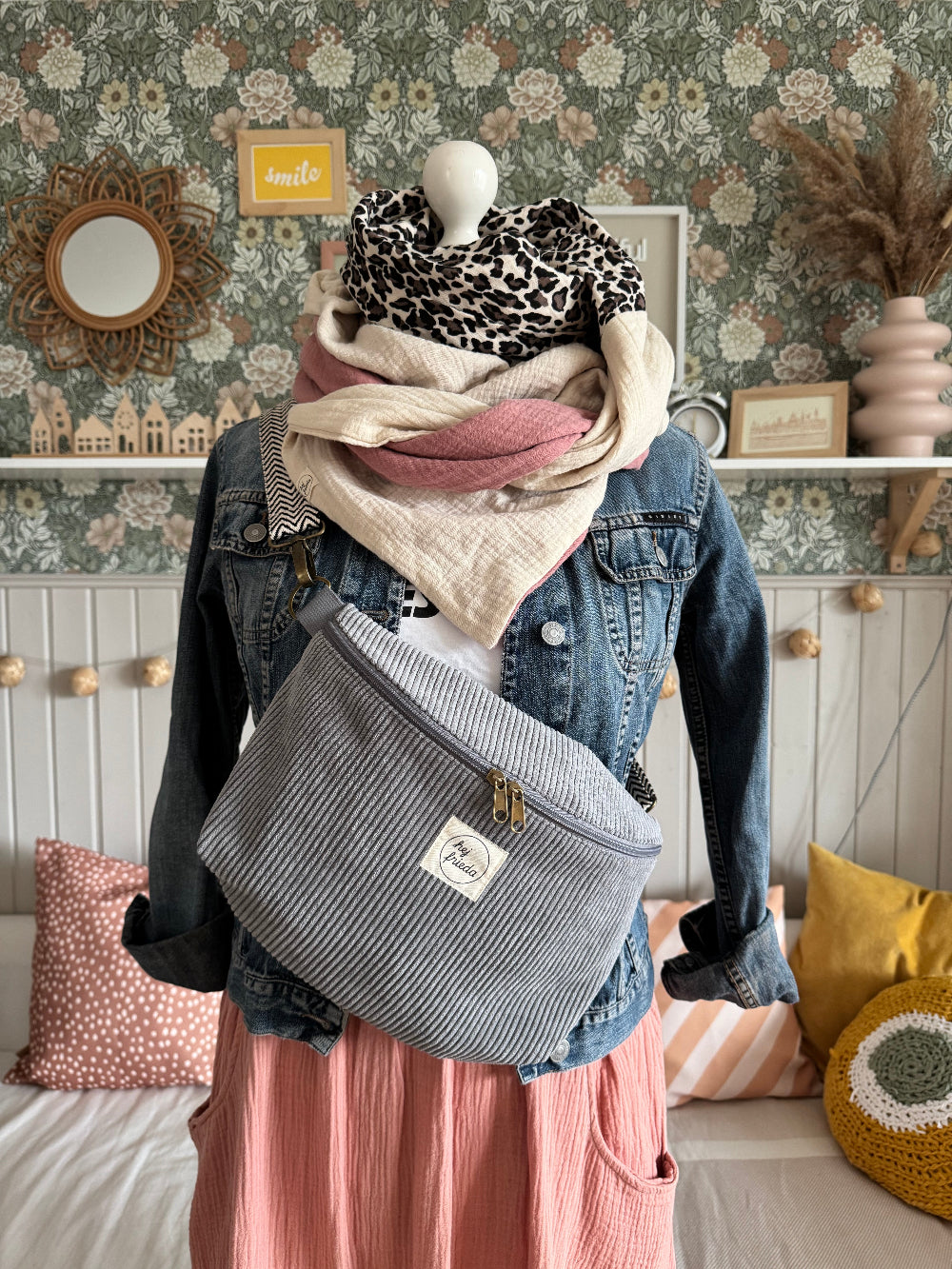 LINNEA Hipbag Cord grau