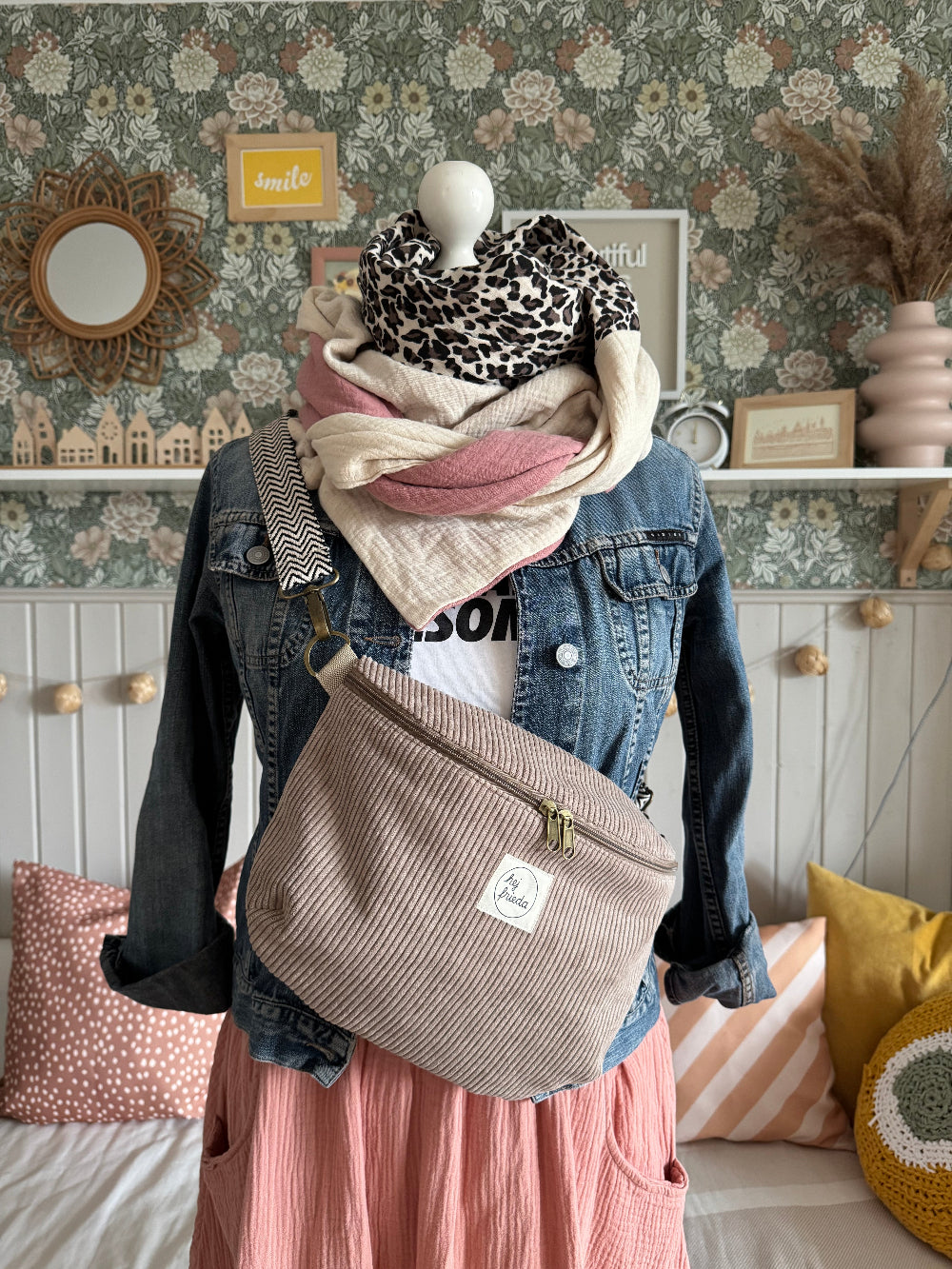 LINNEA Hipbag Cord sandbeige