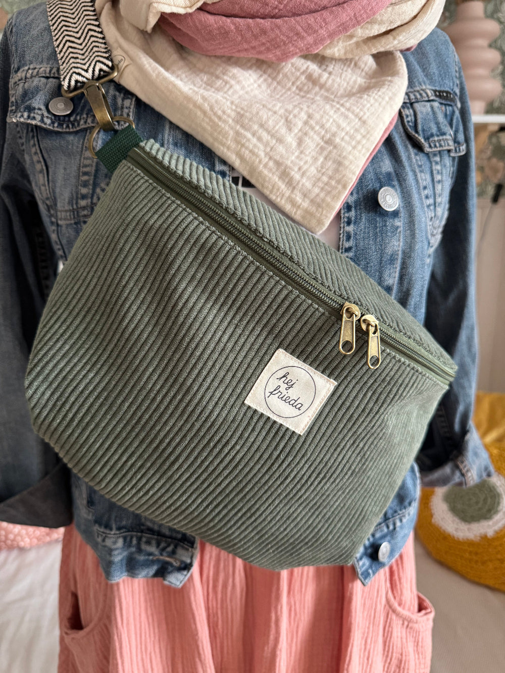 LINNEA Hipbag Cord schilf