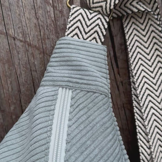 ALMA XL-Bauchtasche Cord Jade