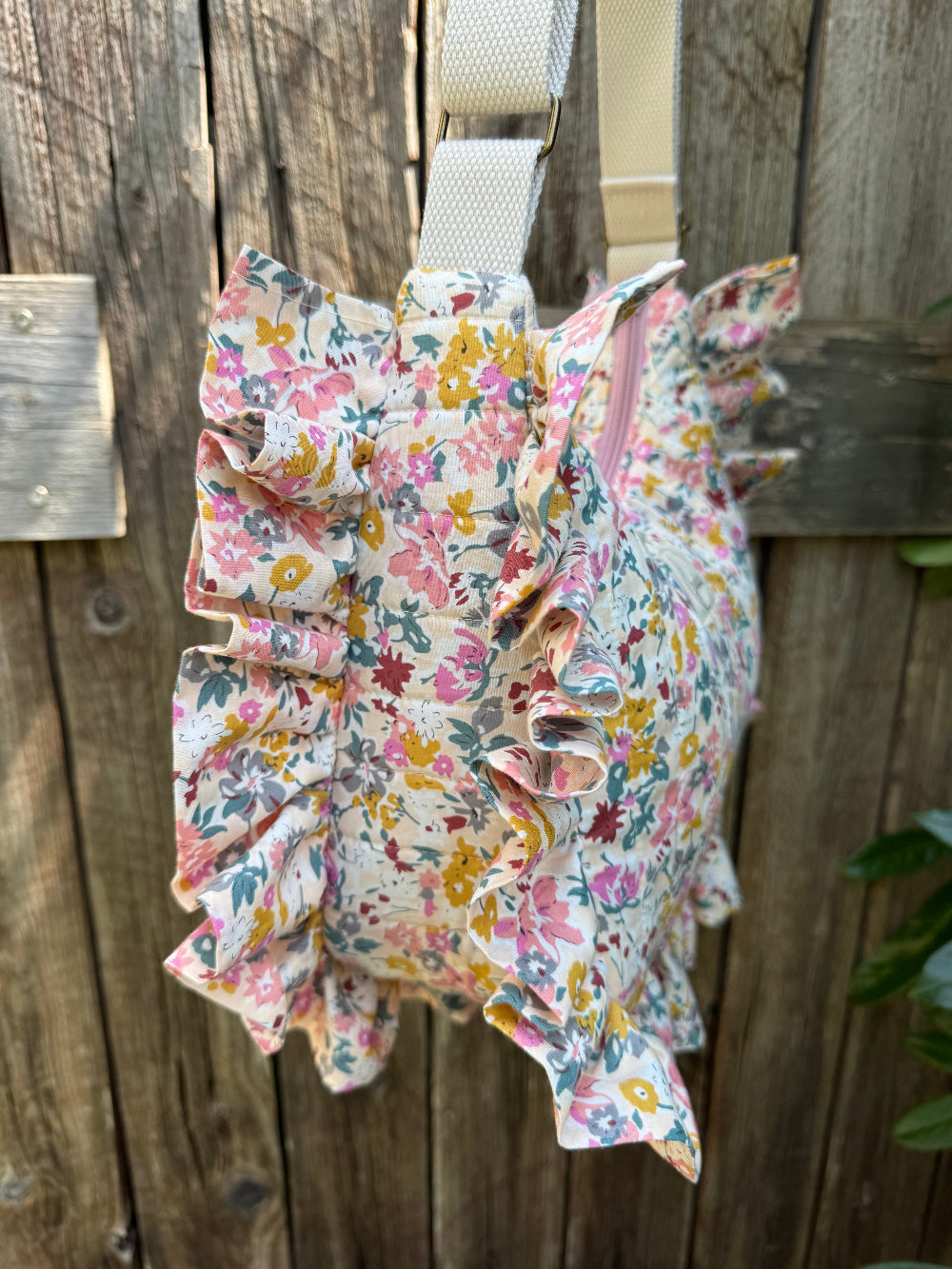 PREORDER - ROSIE Ruffle Bag Flowers Rosé