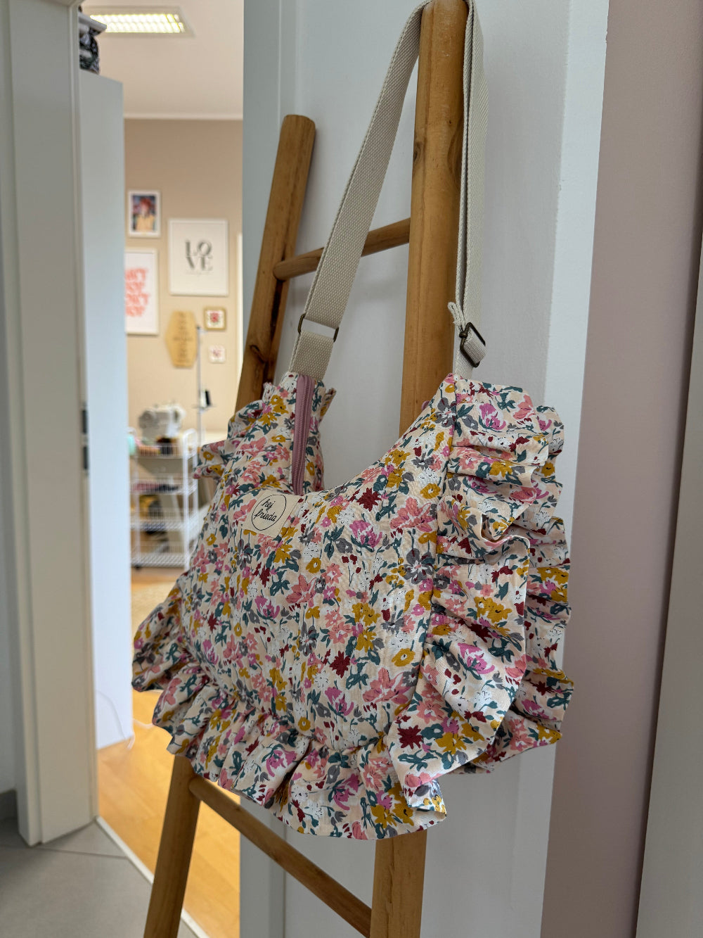 PREORDER - ROSIE Ruffle Bag Flowers Rosé